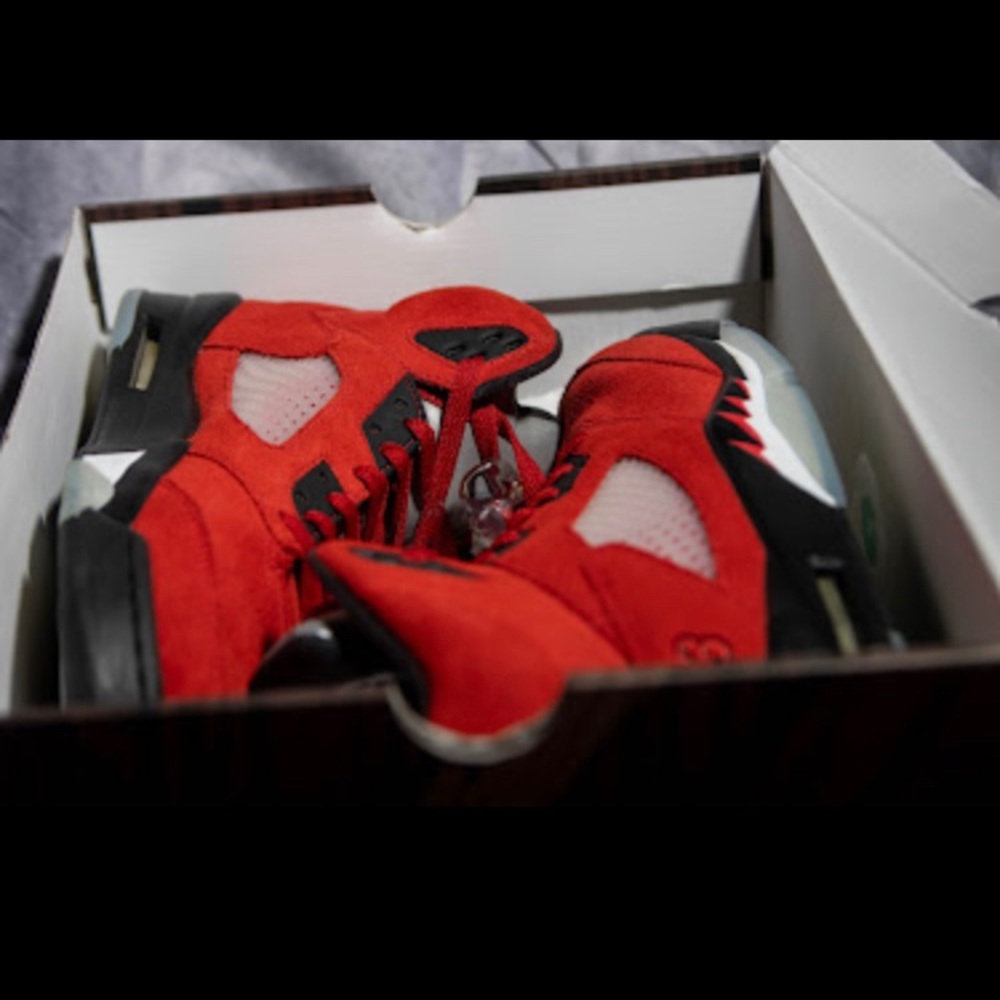 Jordan raging bull 5s